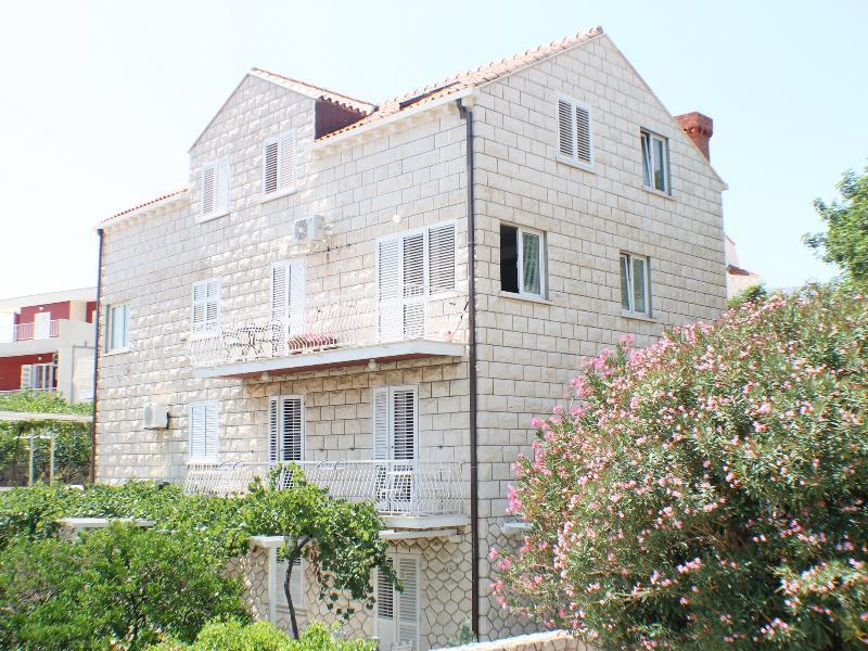 Bulic Apartment *